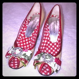 Dolce & Gabbana flower pumps